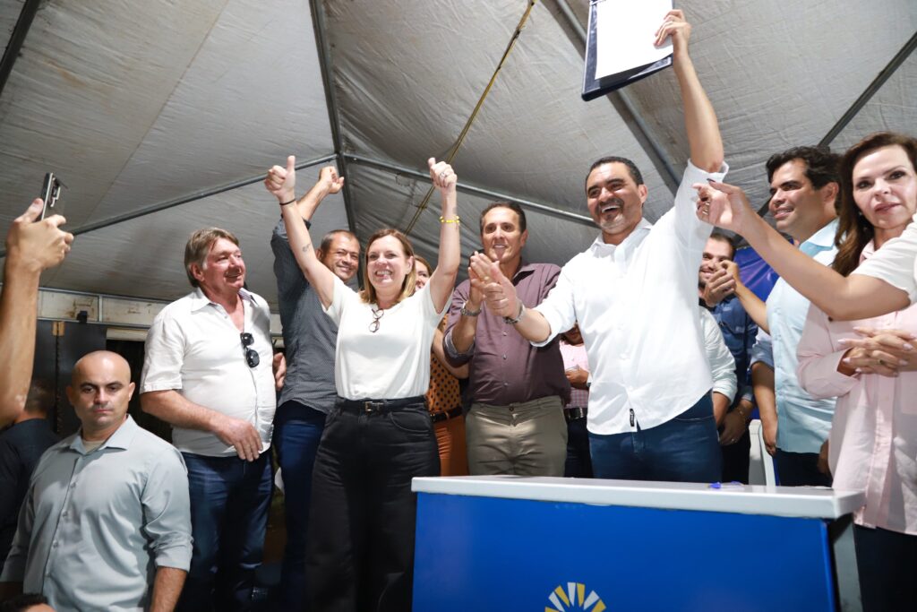 claudia-lelis-celebra-avanco-historico-no-sudeste-com-entrega-da-to-387