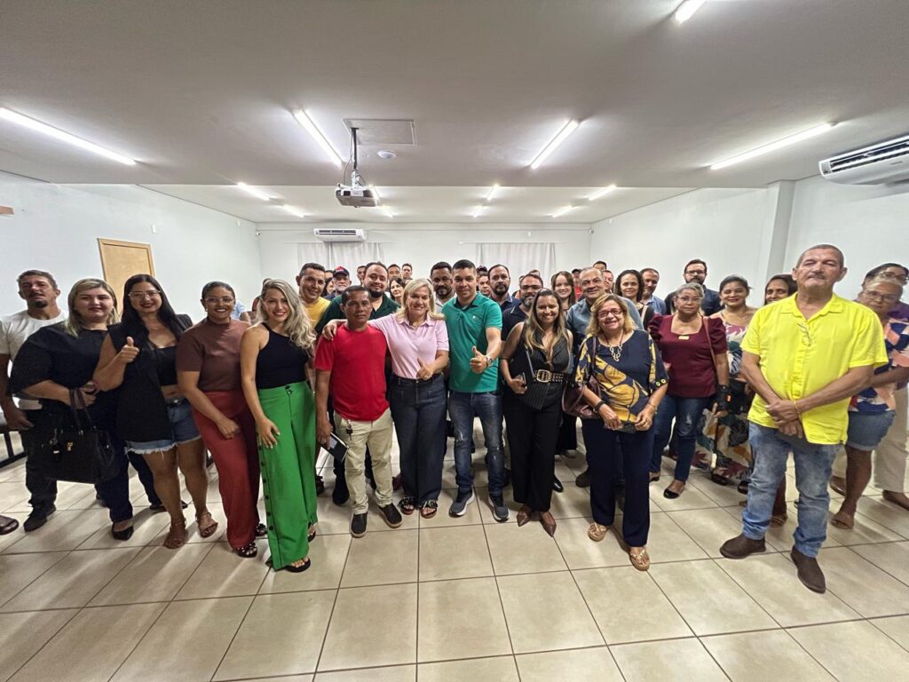 Dra. Ângela mobiliza 100 lideranças do Norte do Tocantins e consolida força política em Araguaína dra.-angela-mobiliza-100-liderancas-do-norte-do-tocantins-e-consolida-forca-politica-em-araguaina