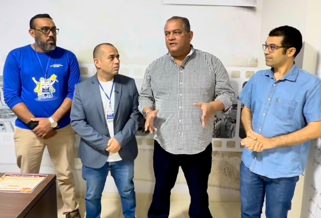 Vice no Senado, Eduardo Gomes garante apoio à PEC 14 e abraça causa dos agentes de saúde vice-no-senado,-eduardo-gomes-garante-apoio-a-pec-14-e-abraca-causa-dos-agentes-de-saude
