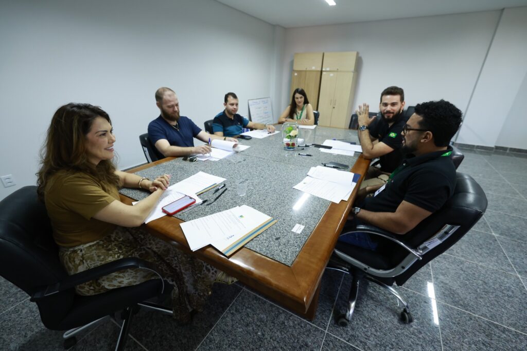 Escola do Legislativo realiza capacitação com servidores recém-empossados na Aleto escola-do-legislativo-realiza-capacitacao-com-servidores-recem-empossados-na-aleto