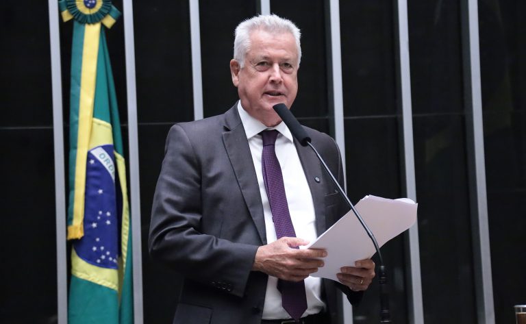 Câmara aprova projeto que define novas regras para proteção da indústria nacional camara-aprova-projeto-que-define-novas-regras-para-protecao-da-industria-nacional