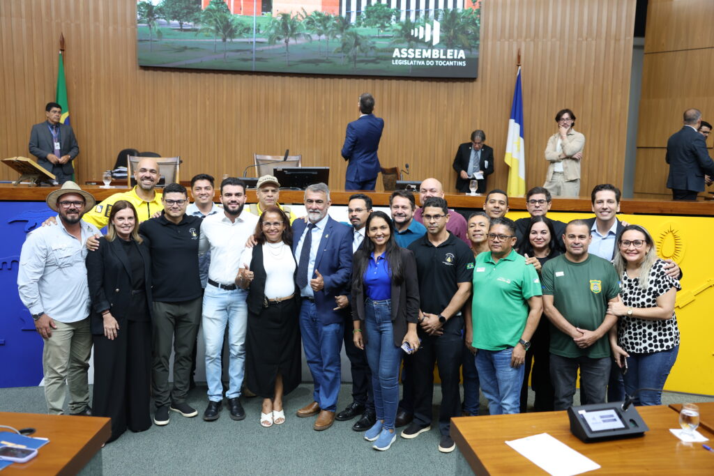 “Ninguém foi vencido, os ganhadores foram os servidores”, afirma Amélio após derrubada de veto “ninguem-foi-vencido,-os-ganhadores-foram-os-servidores”,-afirma-amelio-apos-derrubada-de-veto