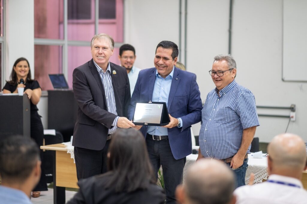 Responsabilidade com Araguaína: Marcus Marcelo anuncia mais R$ 150 mil para a UFNT durante evento responsabilidade-com-araguaina:-marcus-marcelo-anuncia-mais-r$-150-mil-para-a-ufnt-durante-evento