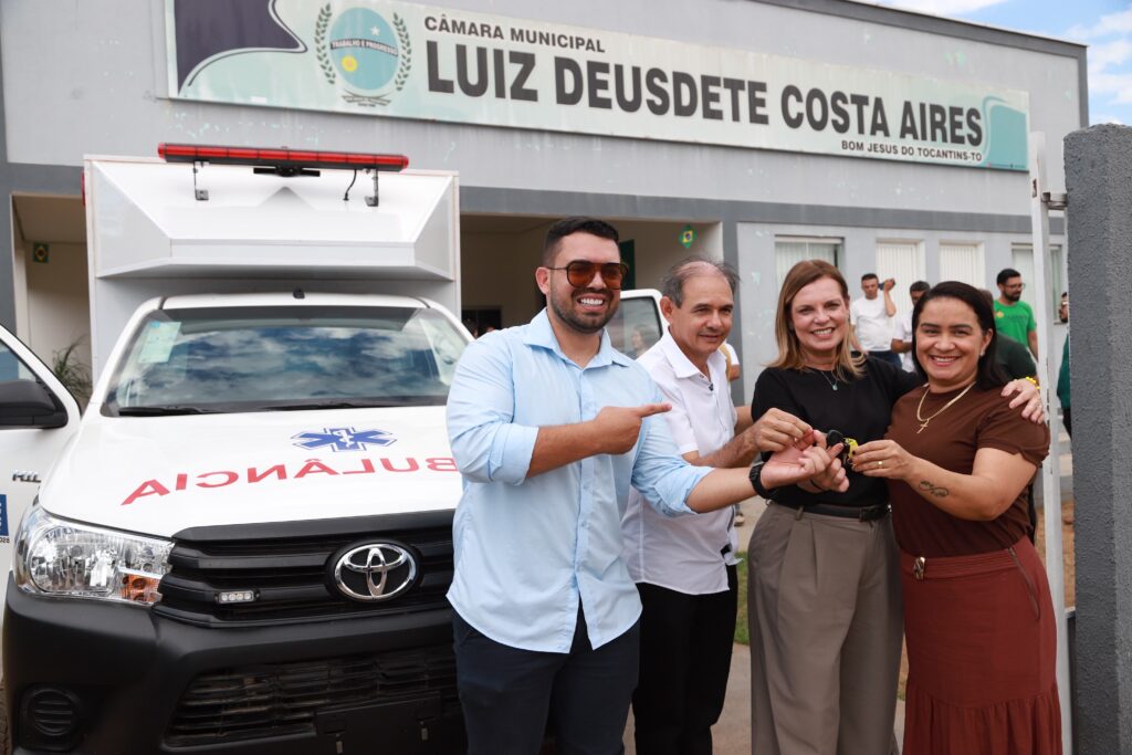 Saúde fortalecida: Claudia Lelis entrega ambulância à população de Bom Jesus do Tocantins saude-fortalecida:-claudia-lelis-entrega-ambulancia-a-populacao-de-bom-jesus-do-tocantins