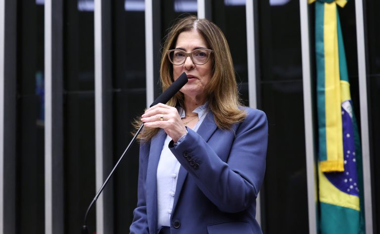 Comissão aprova oferta de orientação parental nas redes públicas de saúde e assistência social comissao-aprova-oferta-de-orientacao-parental-nas-redes-publicas-de-saude-e-assistencia-social