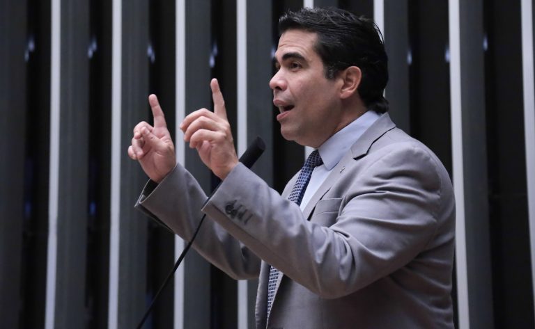 Comissão aprova diretriz de mobilidade urbana para profissionais da educação básica e superior comissao-aprova-diretriz-de-mobilidade-urbana-para-profissionais-da-educacao-basica-e-superior