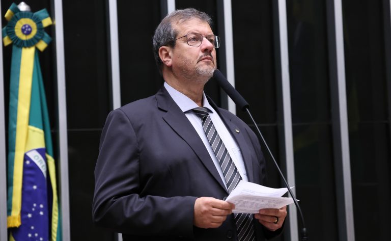 Comissão aprova obrigatoriedade de classificação de plásticos em produtos no Brasil comissao-aprova-obrigatoriedade-de-classificacao-de-plasticos-em-produtos-no-brasil