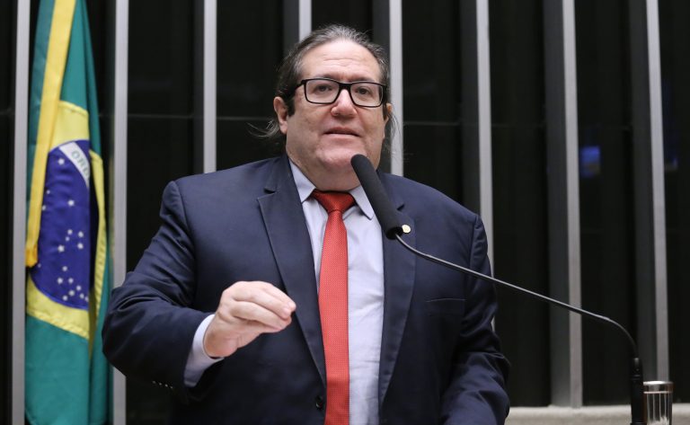 Comissão discute impacto do tamanho das turmas na qualidade da educação básica comissao-discute-impacto-do-tamanho-das-turmas-na-qualidade-da-educacao-basica