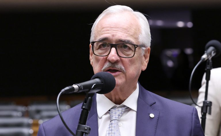 Projeto cria Política Nacional de Diagnóstico Laboratorial no SUS projeto-cria-politica-nacional-de-diagnostico-laboratorial-no-sus
