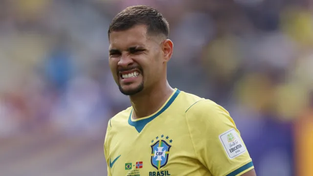 Bruno Guimarães fala pela primeira vez sobre pênalti perdido na Copa bruno-guimaraes-fala-pela-primeira-vez-sobre-penalti-perdido-na-copa