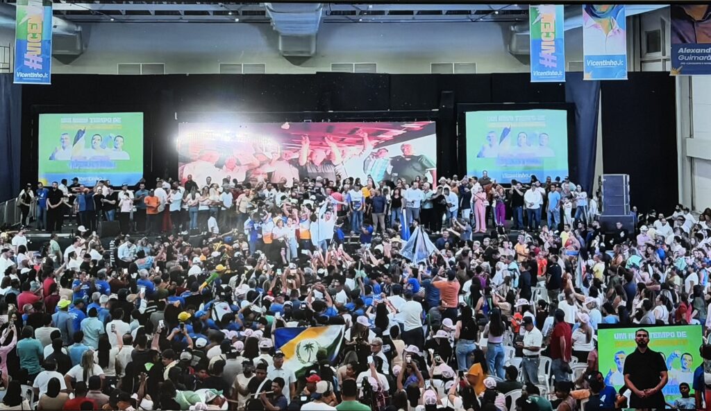 Vicentinho, Amélio e Guimarães chegam no Centro de convenções em Araguaína para evento vicentinho,-amelio-e-guimaraes-chegam-no-centro-de-convencoes-em-araguaina-para-evento