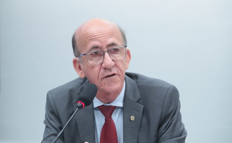 Comissão aprova projeto que exige salas sensoriais em aeroportos para neurodivergentes comissao-aprova-projeto-que-exige-salas-sensoriais-em-aeroportos-para-neurodivergentes
