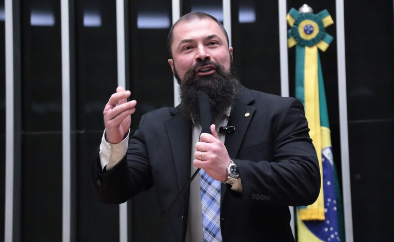 Comissão aprova projeto que cria prisão especial para agentes de segurança comissao-aprova-projeto-que-cria-prisao-especial-para-agentes-de-seguranca