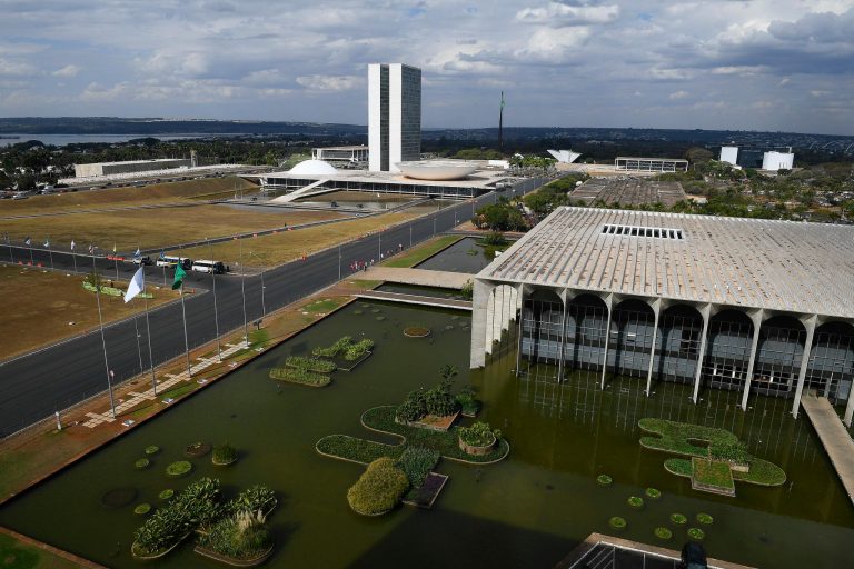 Estudo legislativo aponta para a necessidade de novas reformas para estabilizar a dívida pública estudo-legislativo-aponta-para-a-necessidade-de-novas-reformas-para-estabilizar-a-divida-publica