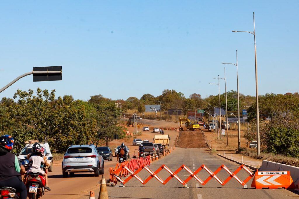 Trânsito em ponte da Avenida Siqueira Campos é reduzido durante obras em Palmas transito-em-ponte-da-avenida-siqueira-campos-e-reduzido-durante-obras-em-palmas