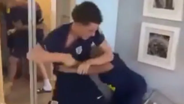 Vídeo de agressão brutal na seleção sub-16 choca a Inglaterra; veja video-de-agressao-brutal-na-selecao-sub-16-choca-a-inglaterra;-veja
