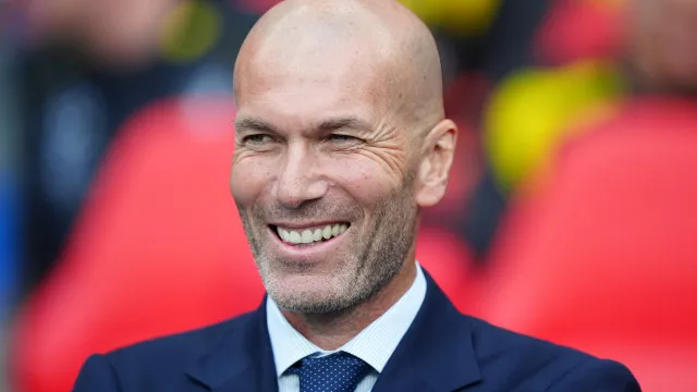 Zidane assume seleção da França e assina contrato até 2030 zidane-assume-selecao-da-franca-e-assina-contrato-ate-2030