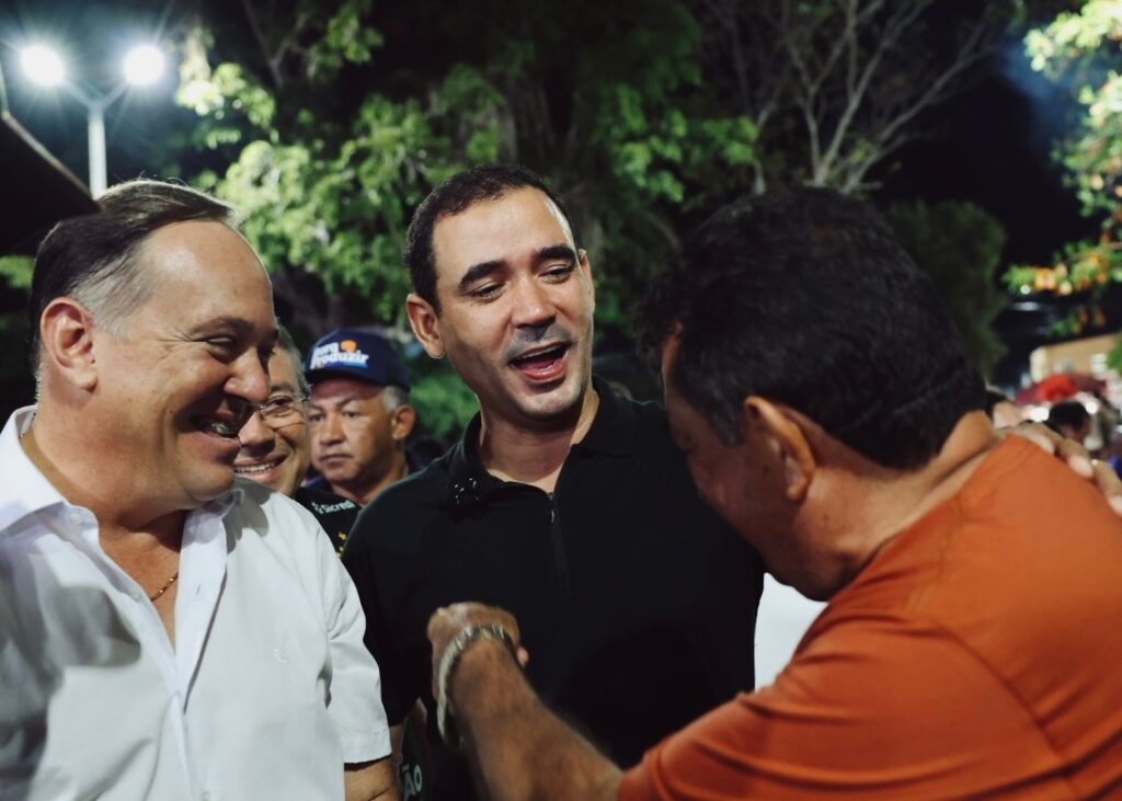 Oito vereadores de Tocantinópolis declaram apoio a Vicentinho oito-vereadores-de-tocantinopolis-declaram-apoio-a-vicentinho