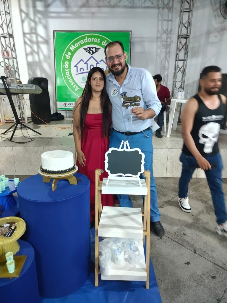 LÍDER COMUNITÁRIO HUGO MATEUS CELEBRA CONQUISTA DA GRADUAÇÃO EM ENGENHARIA CIVIL