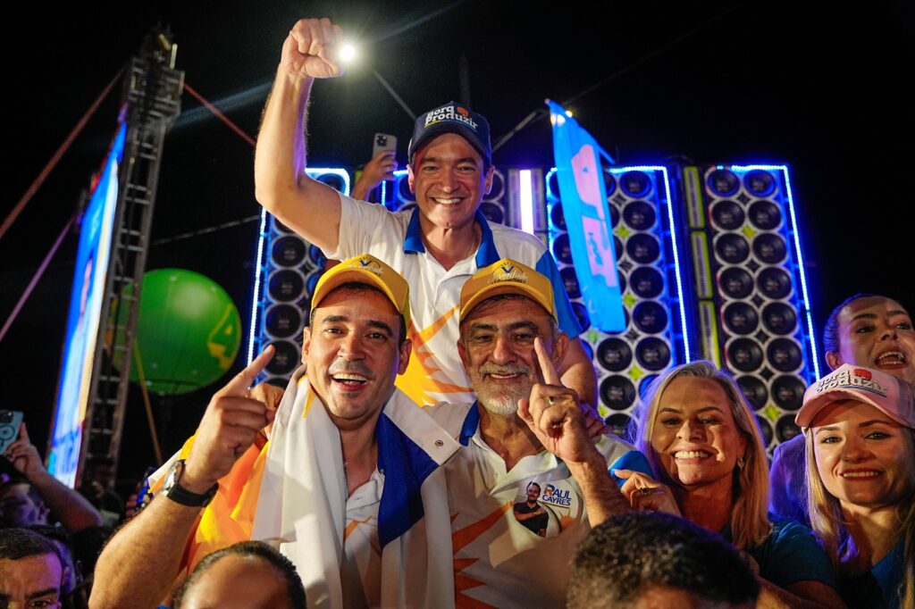Vicentinho é oficializado candidato ao Governo em cima de carro de som no meio do povo vicentinho-e-oficializado-candidato-ao-governo-em-cima-de-carro-de-som-no-meio-do-povo