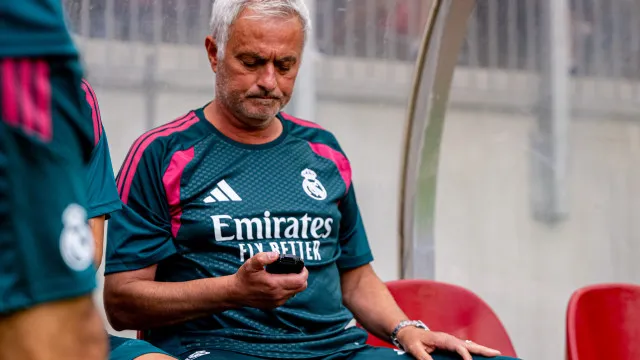 “É sagrado”: Mourinho motiva aviso aos jogadores do Real Madrid “e-sagrado”:-mourinho-motiva-aviso-aos-jogadores-do-real-madrid