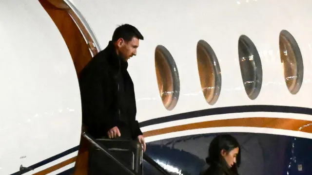 Luto! As imagens da chegada de Lionel Messi para o funeral do pai luto!-as-imagens-da-chegada-de-lionel-messi-para-o-funeral-do-pai