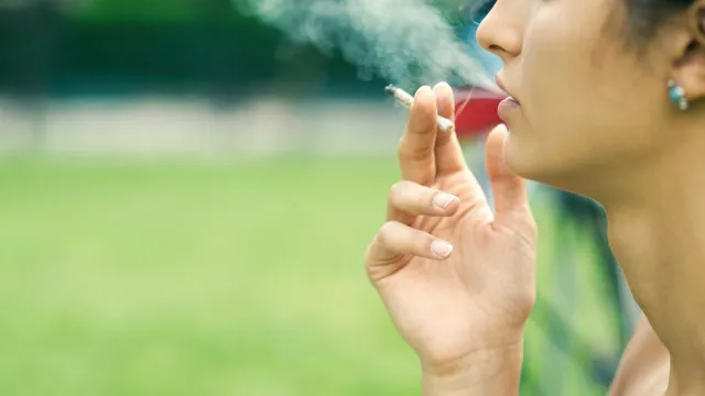 Belo Horizonte prevê multa de R$ 1.500 para quem for flagrado usando drogas em público belo-horizonte-preve-multa-de-r$-1.500-para-quem-for-flagrado-usando-drogas-em-publico