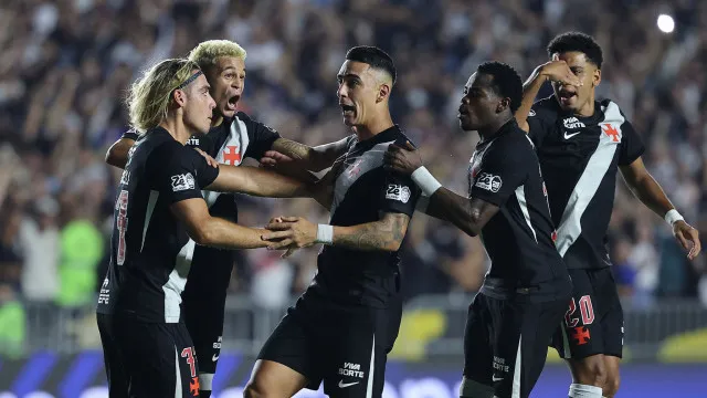 Vasco pega o Olimpia em São Januário para abrir vantagem nas oitavas da Sul-Americana vasco-pega-o-olimpia-em-sao-januario-para-abrir-vantagem-nas-oitavas-da-sul-americana