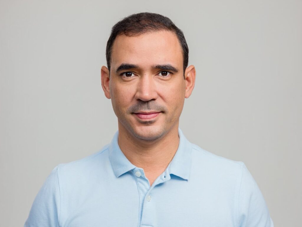 Vicentinho inicia campanha apontando para o futuro com o conceito “Toca pra Frente, Tocantins!” vicentinho-inicia-campanha-apontando-para-o-futuro-com-o-conceito-“toca-pra-frente,-tocantins!”
