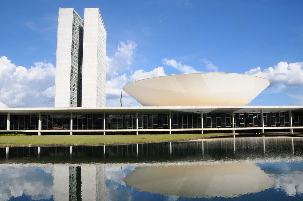 Medida provisória amplia recursos para programas federais de crédito medida-provisoria-amplia-recursos-para-programas-federais-de-credito