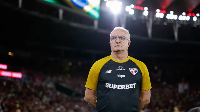 Dorival festeja vitória sobre Bolívar, mas adverte: ‘Situação no Brasileiro é problemática’ dorival-festeja-vitoria-sobre-bolivar,-mas-adverte:-‘situacao-no-brasileiro-e-problematica’