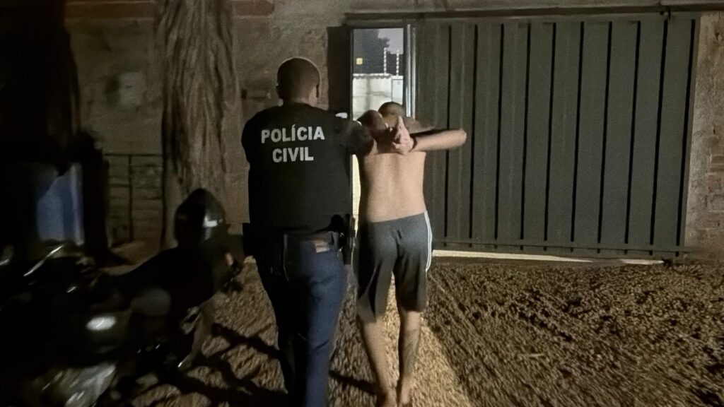 Polícia Civil prende dois suspeitos de roubo contra comerciante em Palmas policia-civil-prende-dois-suspeitos-de-roubo-contra-comerciante-em-palmas