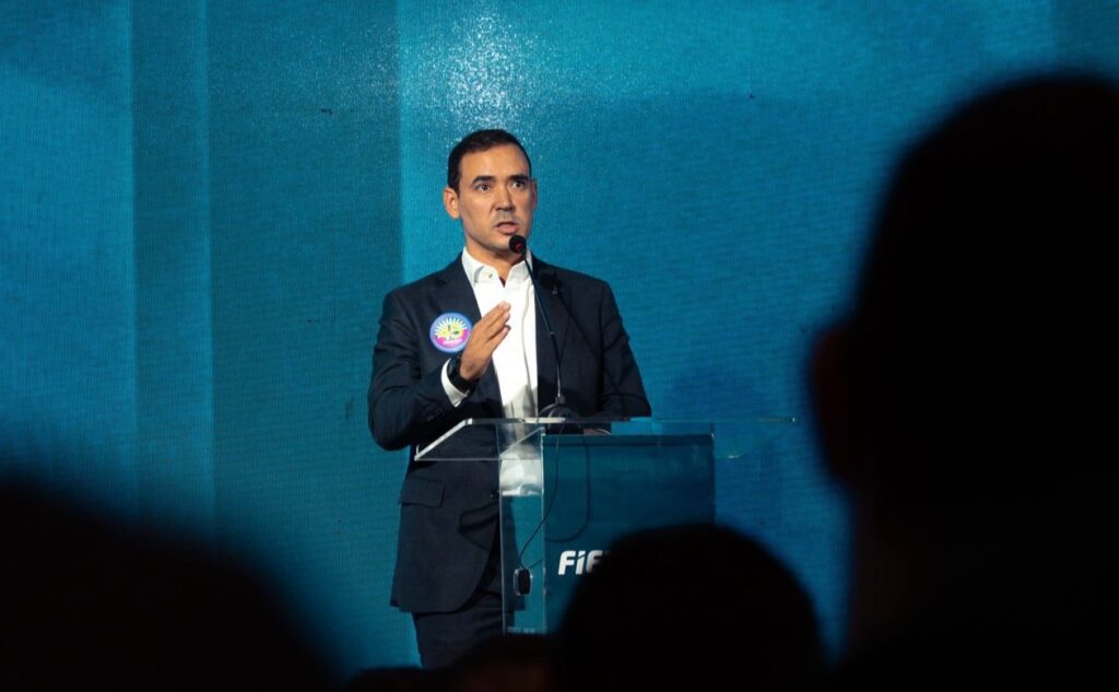 Em debate, Vicentinho se compromete a romper com burocracia e continuísmo em-debate,-vicentinho-se-compromete-a-romper-com-burocracia-e-continuismo
