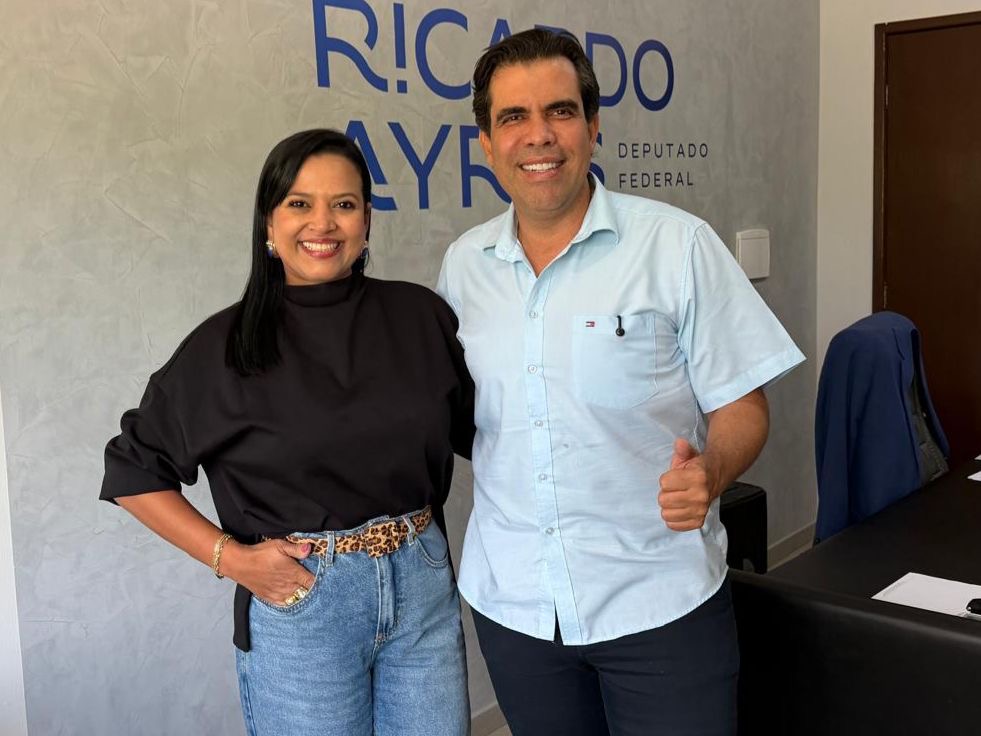 Poliana Radar desiste de candidatura a deputada federal e anuncia apoio a Ricardo Ayres poliana-radar-desiste-de-candidatura-a-deputada-federal-e-anuncia-apoio-a-ricardo-ayres