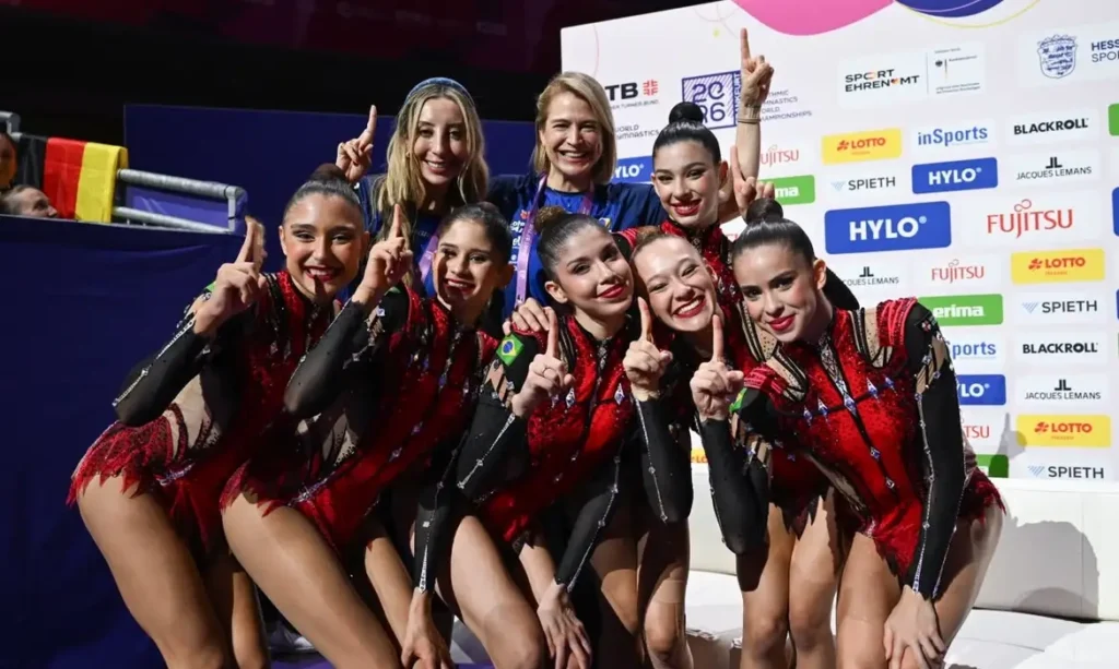 Brasil faz história e leva dois ouros inéditos na ginástica rítmica