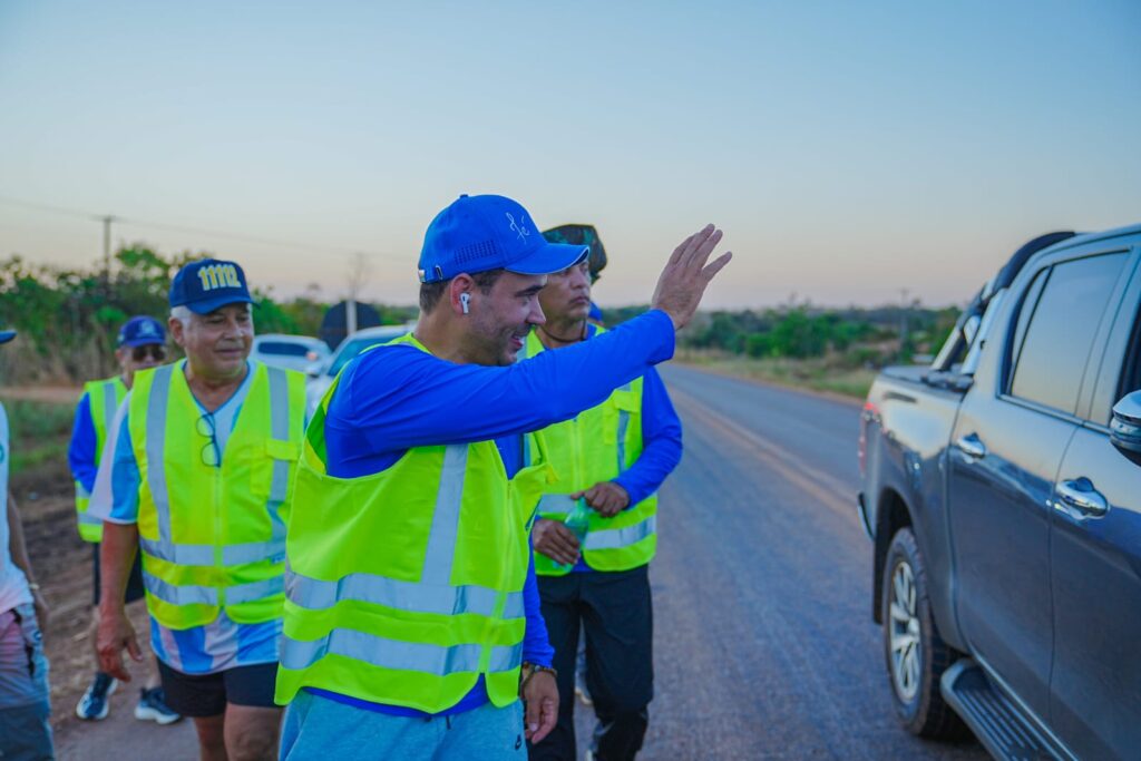 Caminhada marcada de Vicentinho é marcada por encontros e manifestações de fé