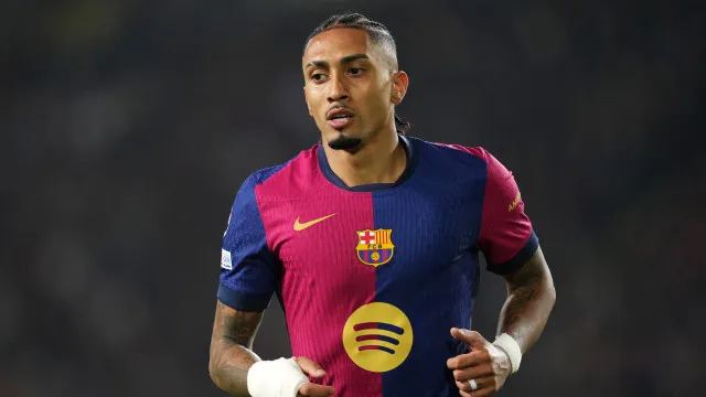 Raphinha e Yamal dão show, Barcelona goleia Rayo e mantém 100% no Espanhol raphinha-e-yamal-dao-show,-barcelona-goleia-rayo-e-mantem-100%-no-espanhol