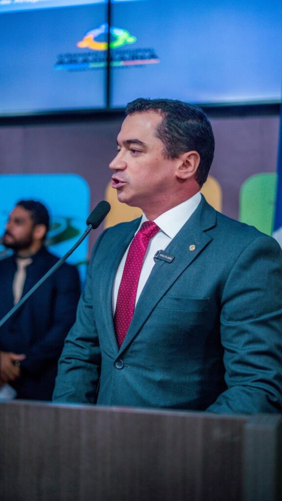 Alexandre Guimarães assina pedidos de CPI relacionados ao STF e defende análise do Senado alexandre-guimaraes-assina-pedidos-de-cpi-relacionados-ao-stf-e-defende-analise-do-senado