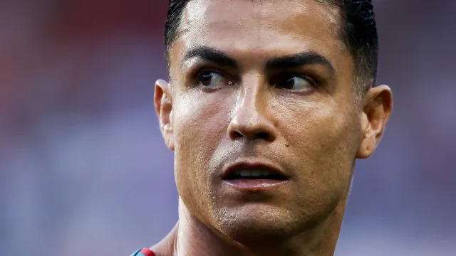 Cristiano Ronaldo pode ser suspenso da seleção por até seis meses por abandono cristiano-ronaldo-pode-ser-suspenso-da-selecao-por-ate-seis-meses-por-abandono